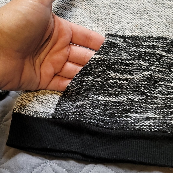 EGG warm sweater size 2 - Picture 4 of 5